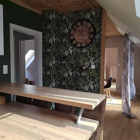 Le Nid - Avec Exterieur *